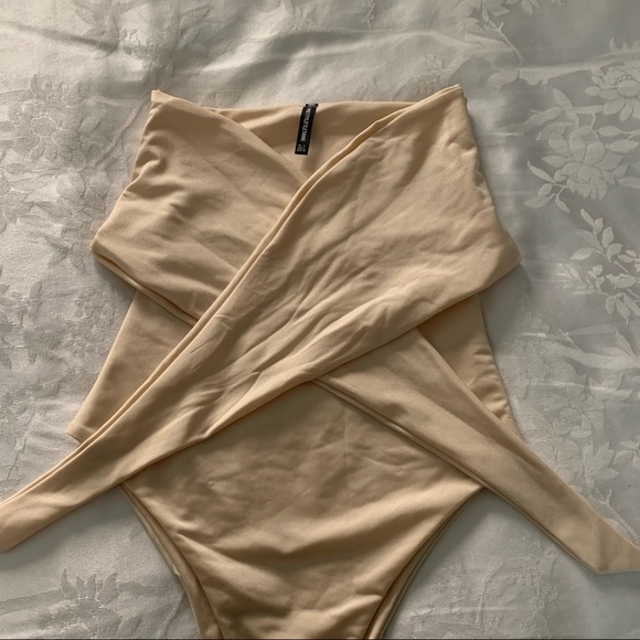 Nude Bow Front Cut Out Swim Suit - Picture 5 of 5